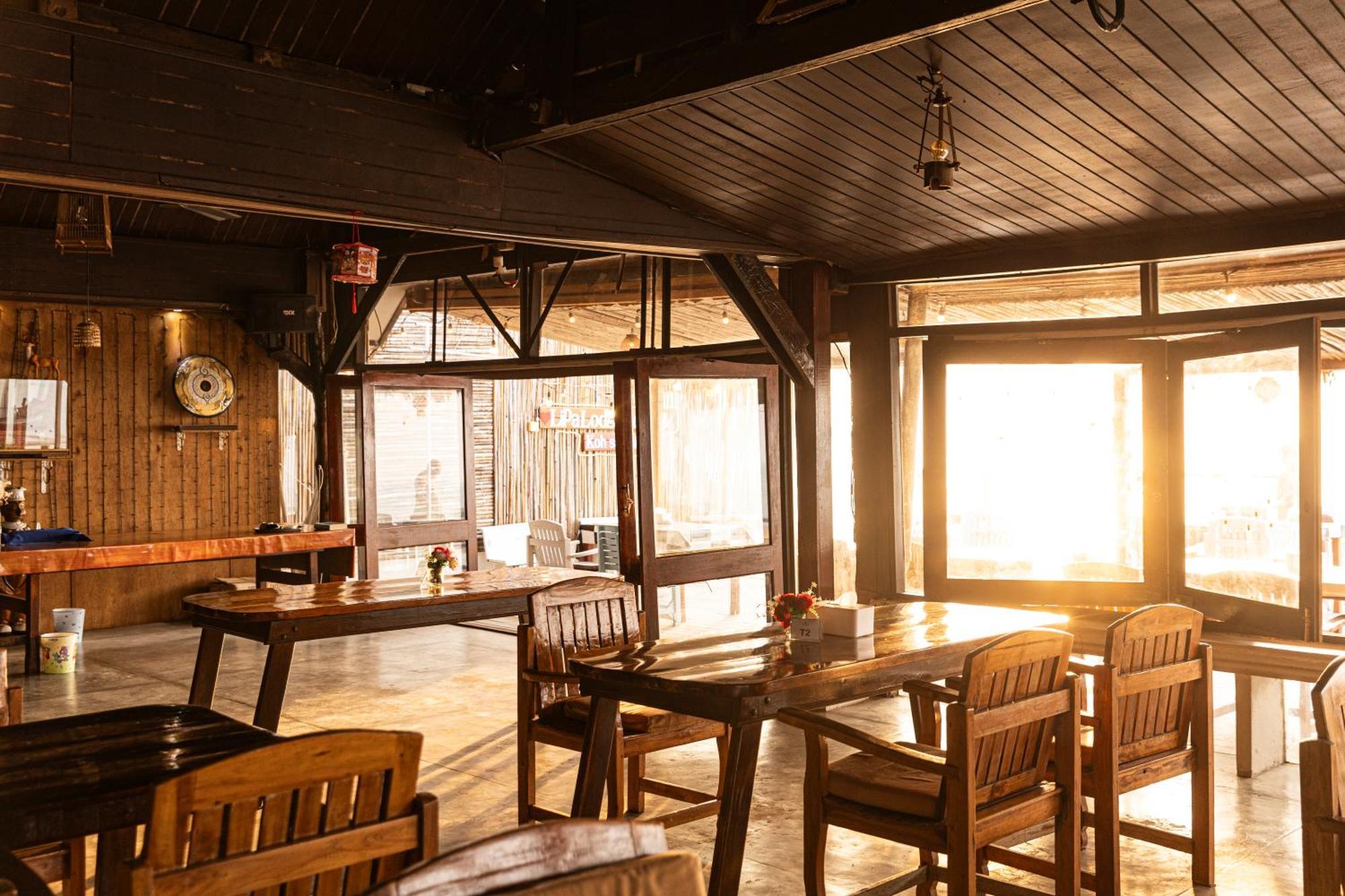 Lipa Lodge Beach Resort Lipa Noi Luaran gambar