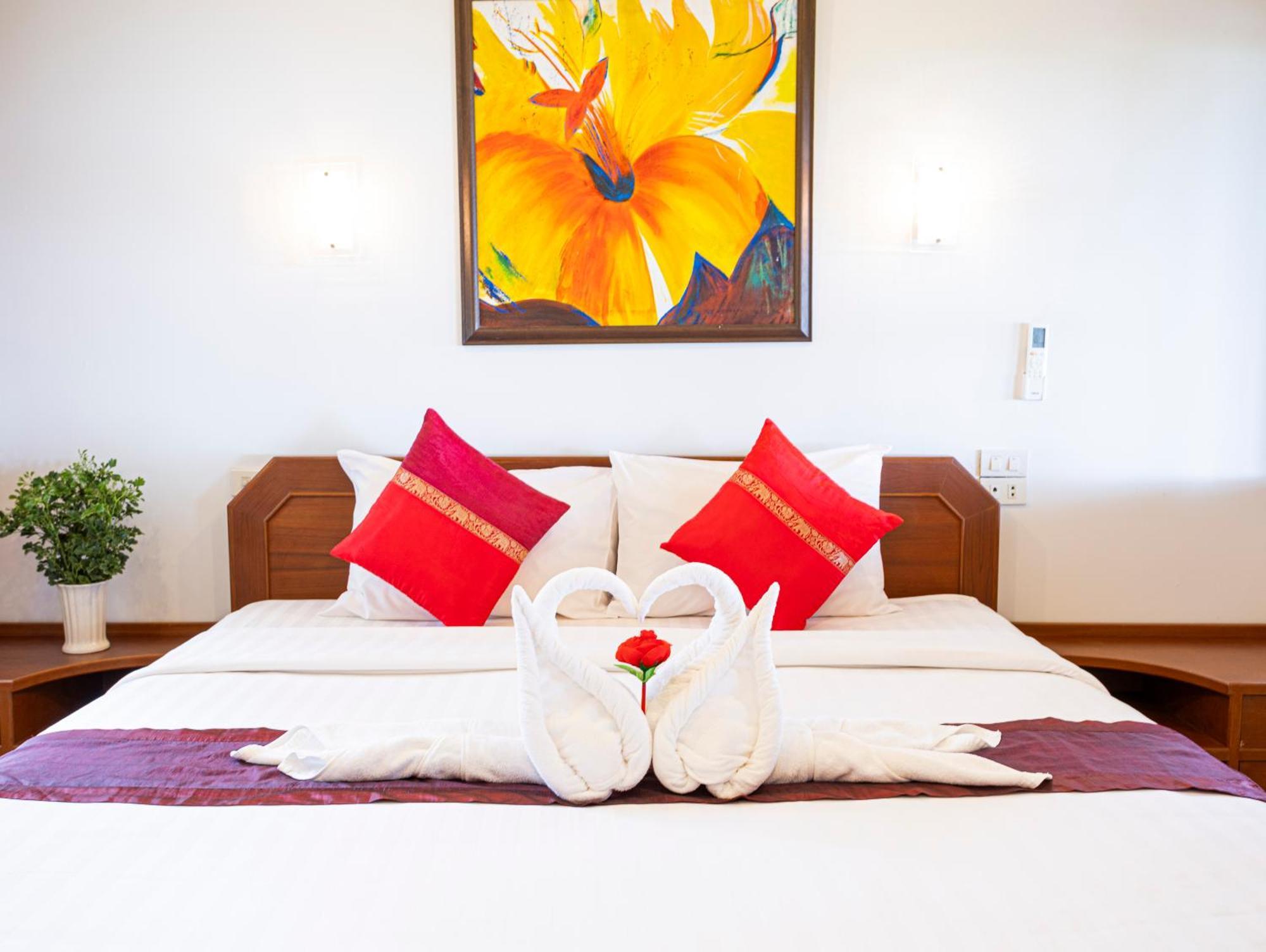 Lipa Lodge Beach Resort Lipa Noi Luaran gambar