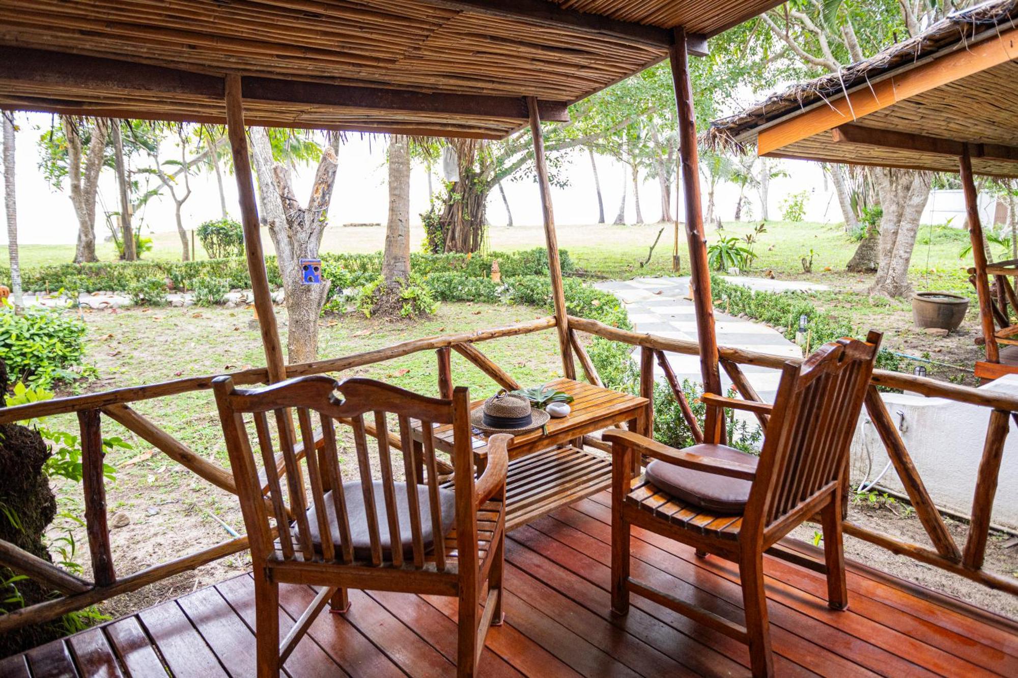 Lipa Lodge Beach Resort Lipa Noi Luaran gambar