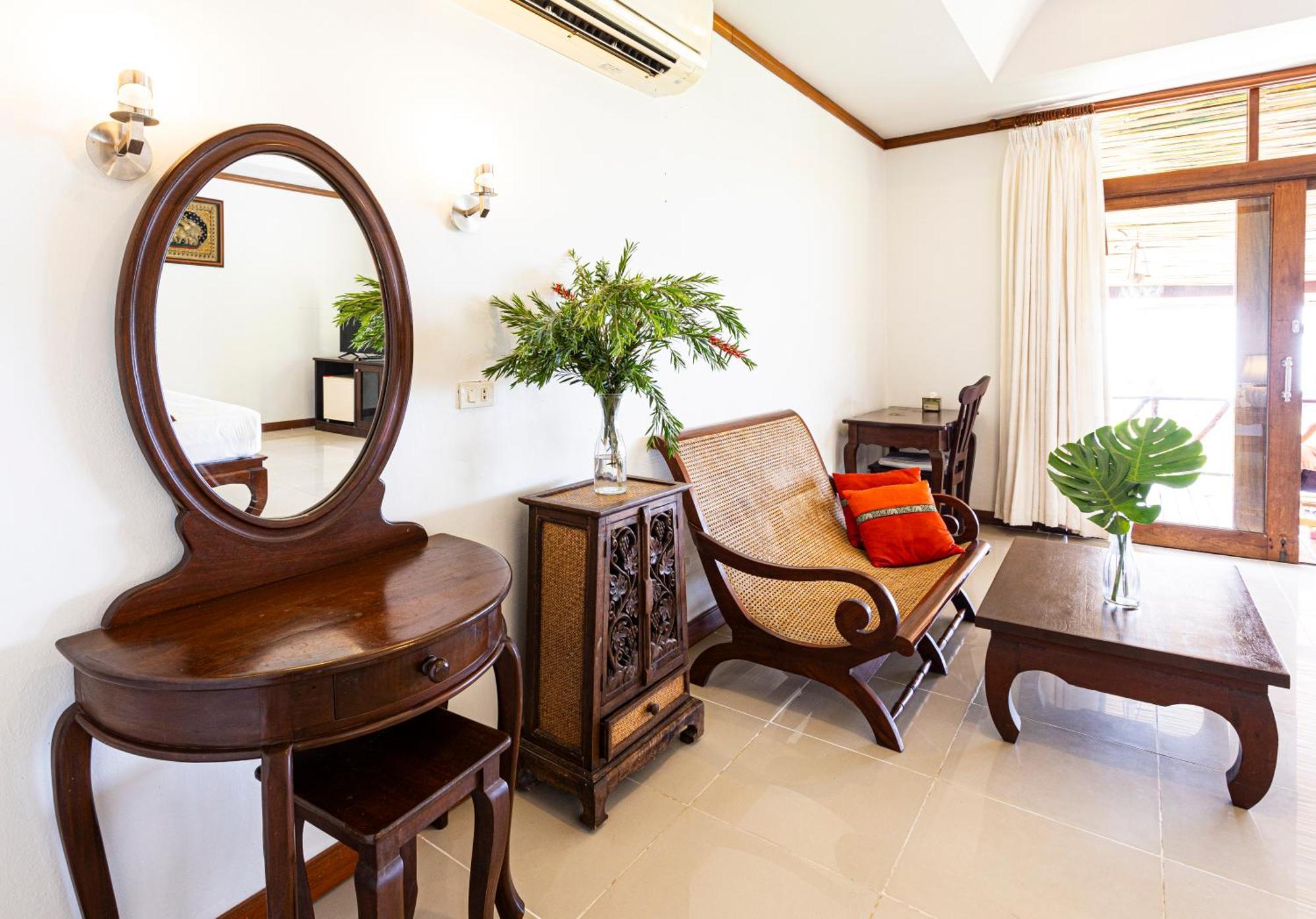 Lipa Lodge Beach Resort Lipa Noi Luaran gambar
